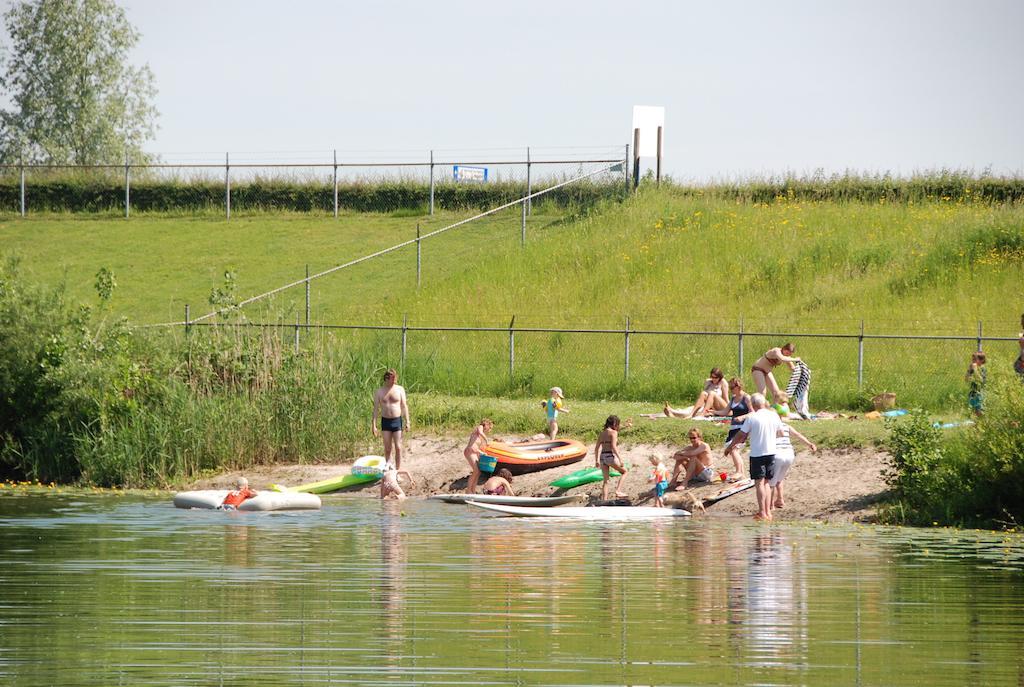 Camping "De Stuurmanskolk" Welsum Exteriör bild